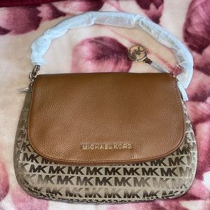 Michael Kors Bedford Medium Convertible Shoulder Bag